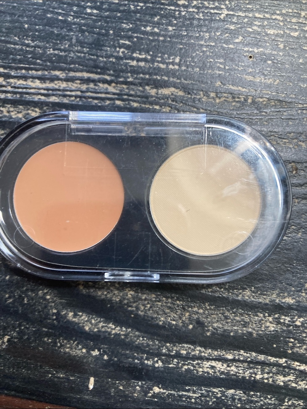 Bobbie Brown natural tan concealer w pale yellow setting powder